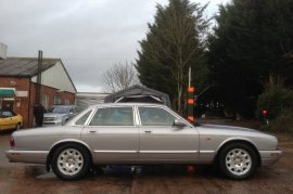 Jaguar XJ XJ8 3.2