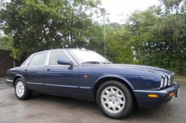 Jaguar XJ XJ8 3.2