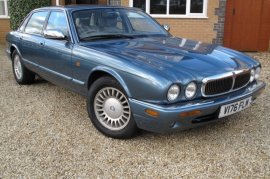 Jaguar XJ XJ8 3.2