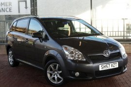 Toyota Verso 1.8 VVT-i