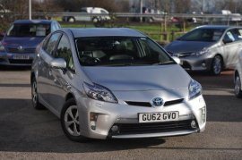 Toyota PRIUS PLUG-IN 5-DR 1.8 VVT-i