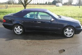 Mercedes-Benz CLK 2dr Auto 2.7