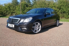  Mercedes-Benz E220 CDI BlueEFFICIENCY