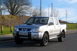 Nissan Navara Double Cab Pick Up 2.5