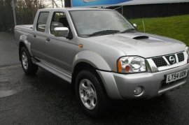 Nissan Navara Double Cab Pick Up 2.5