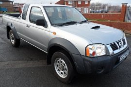 Nissan Navara 2.5