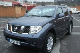 Nissan Pathfinder 2.5