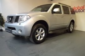 Nissan Pathfinder 2.5