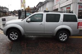 Nissan Pathfinder 2.5