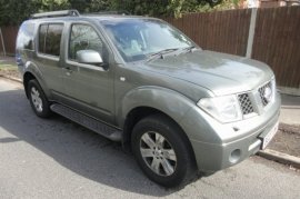 Nissan Pathfinder 2.5