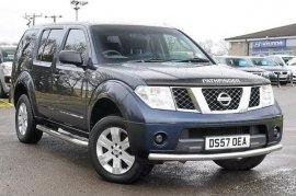 Nissan Pathfinder 2.5