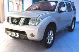 Nissan Pathfinder 2.5