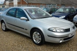 Renault Laguna 2.0