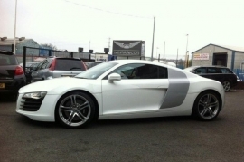 Audi R8 4.2