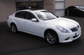 Infiniti G37 3.7