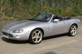 Jaguar XKR 4.2