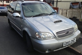 KIA Sedona 2.9