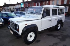 Land Rover Defender 2.5