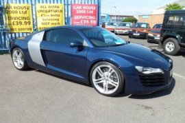 Audi R8 4.2