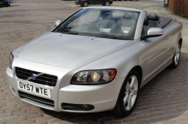 Volvo C70 2.4