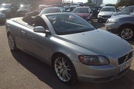 Volvo C70 2.4