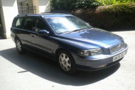 Volvo V70 2.4