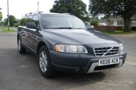 Volvo XC70 2.4