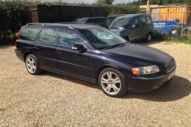 Volvo V70 2.4