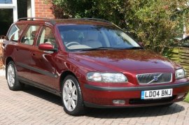 Volvo V70 2.4