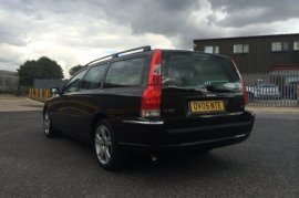 Volvo V70 2.4